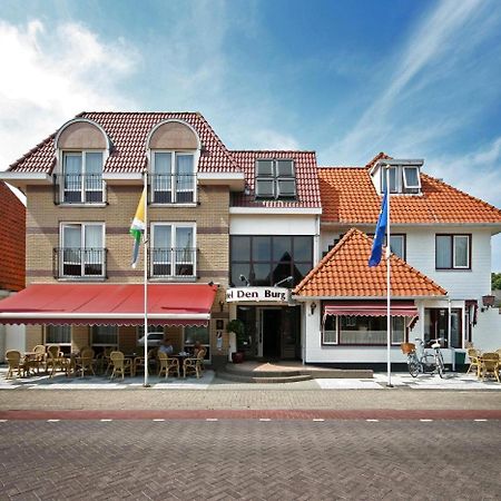 Hotel Den Burg Exteriör bild