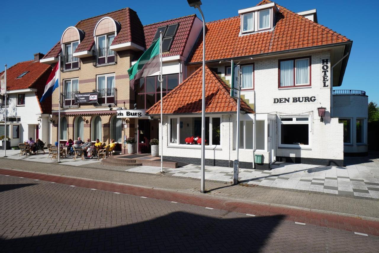 Hotel Den Burg Exteriör bild